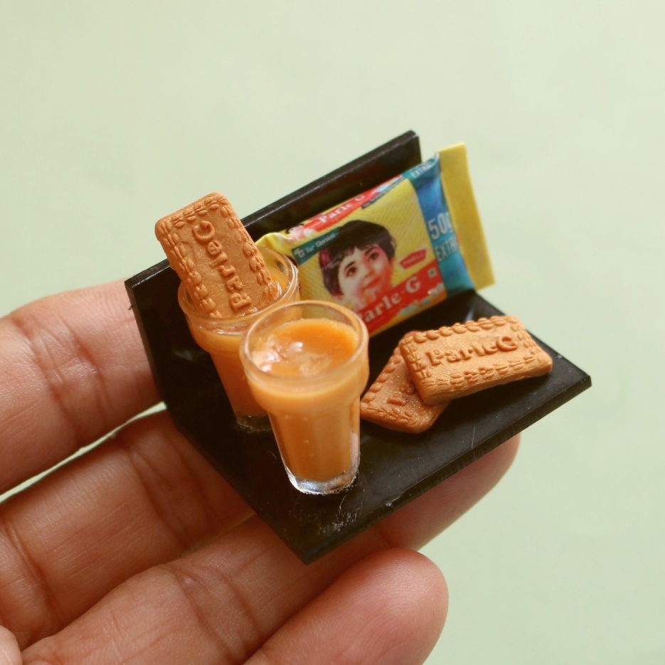 Chai / Tea and Biscuits Miniature Magnet